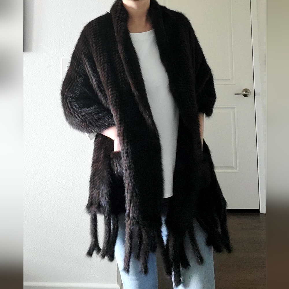 mink fur shawl (scarf) with tassels and pockets